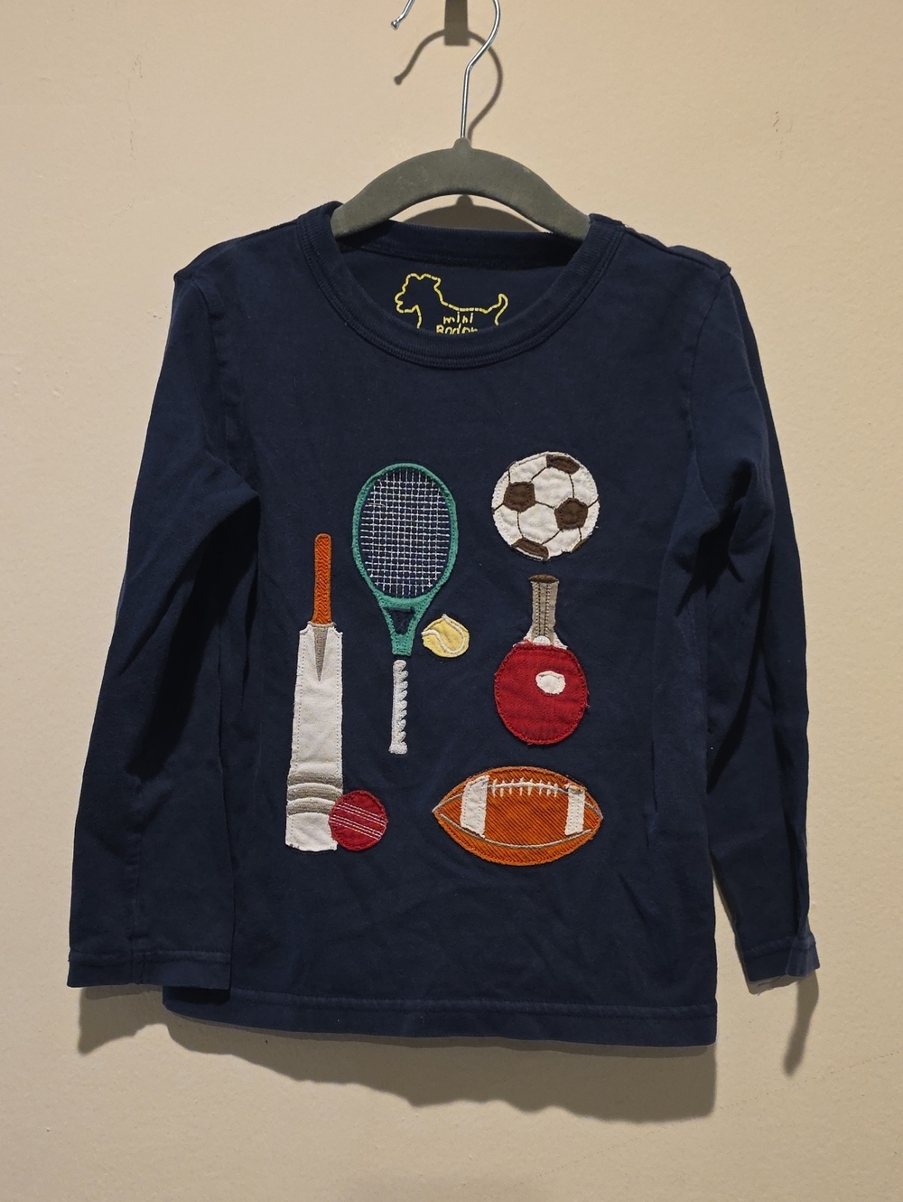 Mini Boden Navy Long-Sleeve Tee with Colorful Sports Appliqués 3 - 4 T